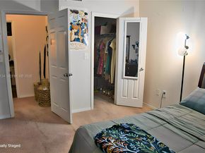 215 SW 117th Terrace 14304, Pembroke Pines FL 33025