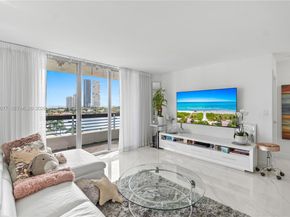3600 Mystic Pointe Drive 1017, Aventura FL 33180