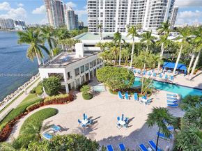 3600 Mystic Pointe Drive 1017, Aventura FL 33180