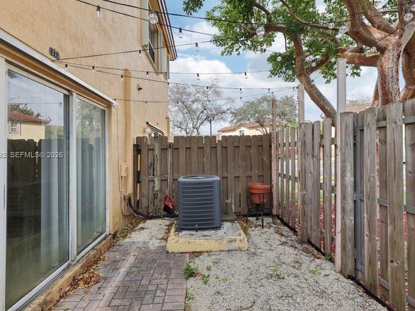 1650 NE 33rd Road 11210, Homestead FL 33033
