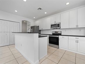 2022 SE 18th Street, Homestead FL 33035