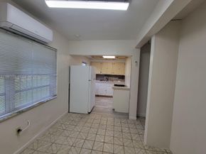 291 E 4th Avenue 2, Hialeah FL 33010