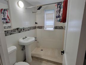 291 E 4th Avenue 2, Hialeah FL 33010