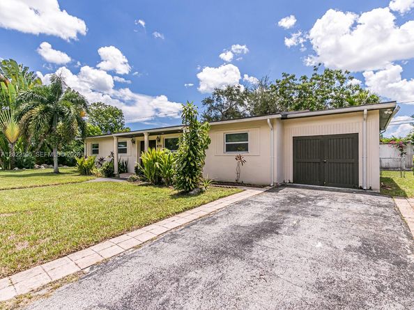 870 NE 182nd Street, North Miami Beach FL 33162