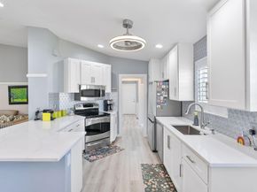 8210 Saint Johns Court, Wellington FL 33414