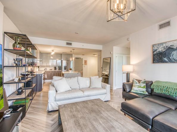 236 SE Fifth Avenue 205, Delray Beach FL 33483