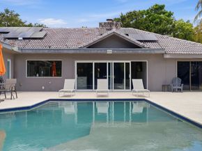 251 NW 104th Avenue, Coral Springs FL 33071