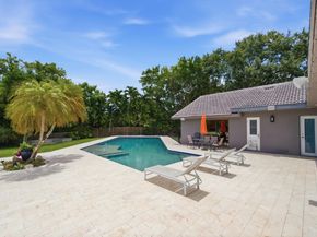 251 NW 104th Avenue, Coral Springs FL 33071