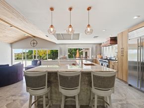 251 NW 104th Avenue, Coral Springs FL 33071