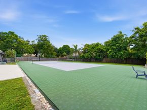 251 NW 104th Avenue, Coral Springs FL 33071