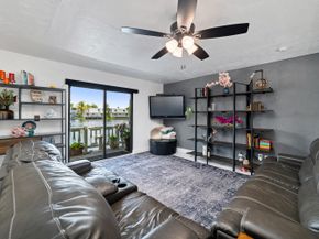 1351 NE 40th Place, Oakland Park FL 33334