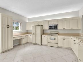 7775 Southampton Terrace 307, Tamarac FL 33321