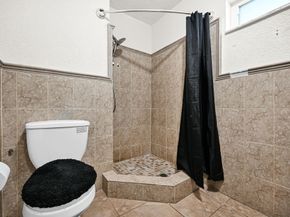 3300 NW 32nd Street, Lauderdale Lakes FL 33309