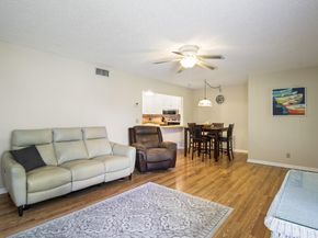 321 Pine Ridge Circle C2, Greenacres FL 33463