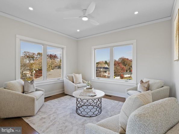 616 Gibson Circle SW, Vienna VA 22180