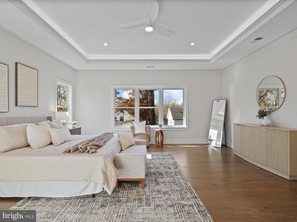 616 Gibson Circle SW, Vienna VA 22180