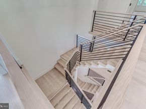 616 Gibson Circle SW, Vienna VA 22180