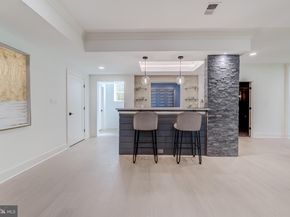 616 Gibson Circle SW, Vienna VA 22180