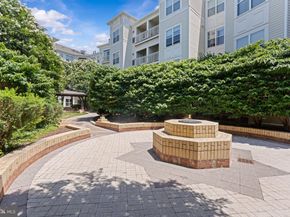 9480 Virginia Center Boulevard 127, Vienna VA 22181
