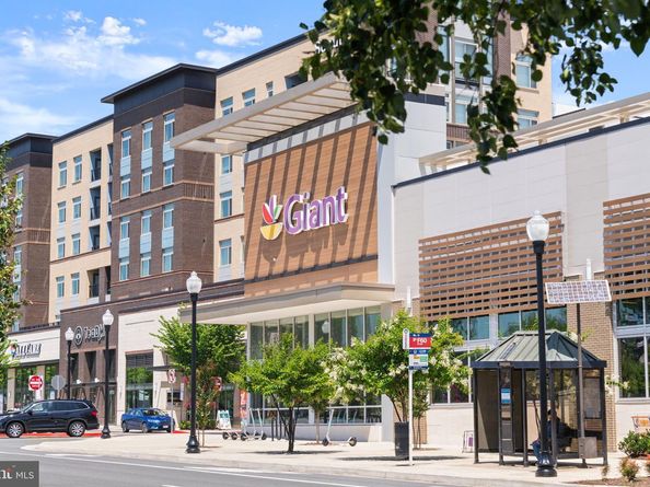 9480 Virginia Center Boulevard 127, Vienna VA 22181
