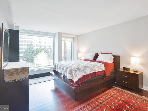 1101 3rd Street SW 104, Washington DC 20024