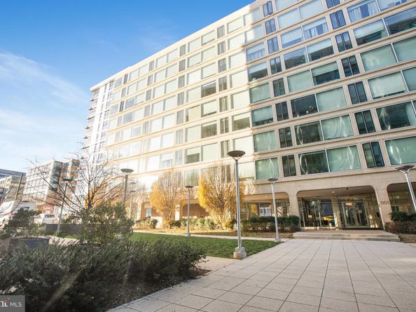 1101 3rd Street SW 104, Washington DC 20024