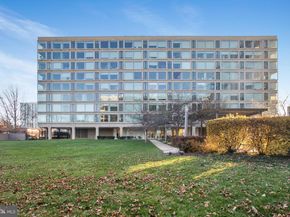1101 3rd Street SW 104, Washington DC 20024