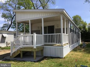 4307 Dover Drive, Morrisville PA 19067