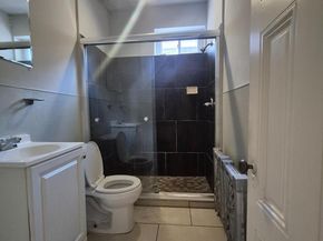 2009 E Allegheny Avenue, Philadelphia PA 19134