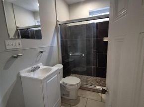 2009 E Allegheny Avenue, Philadelphia PA 19134