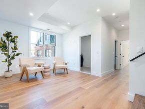 112 Righter Street, Philadelphia PA 19128