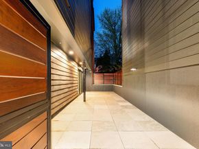 112 Righter Street, Philadelphia PA 19128