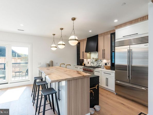 112 Righter Street, Philadelphia PA 19128