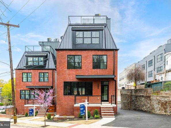 112 Righter Street, Philadelphia PA 19128