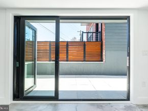 112 Righter Street, Philadelphia PA 19128