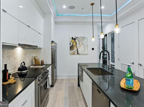 4 R Street NW 3, Washington DC 20001