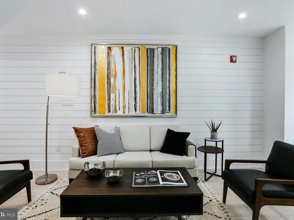 4 R Street NW 3, Washington DC 20001