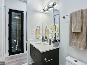 4 R Street NW 3, Washington DC 20001