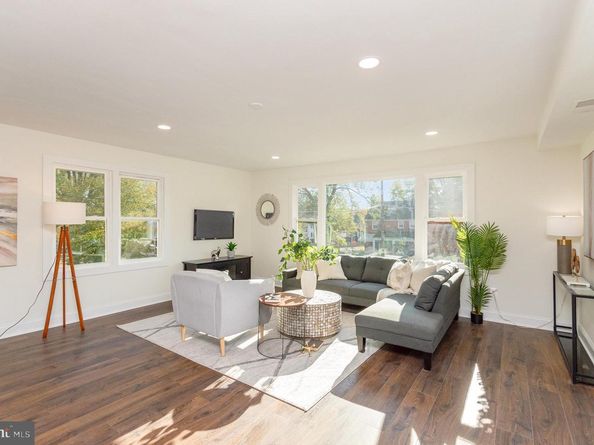 4802 Eastern Avenue NE, Washington DC 20017