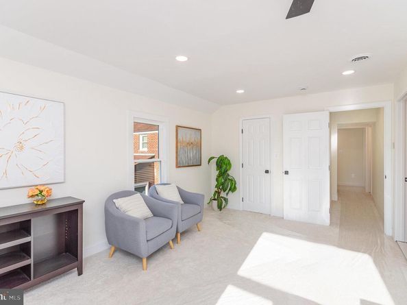 4802 Eastern Avenue NE, Washington DC 20017
