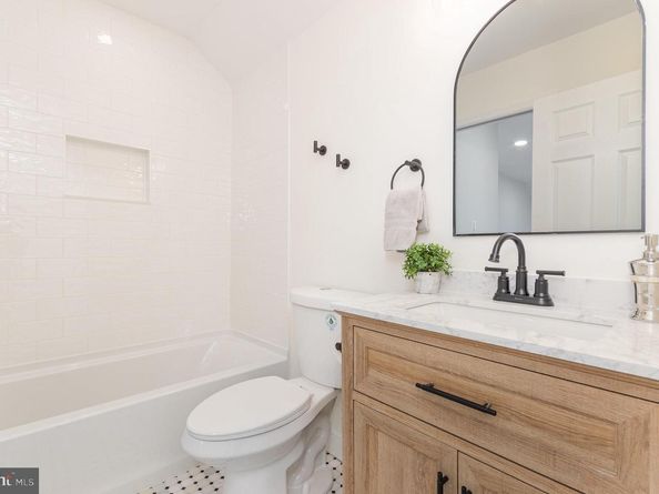 4802 Eastern Avenue NE, Washington DC 20017