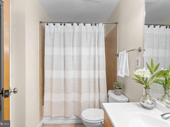 3222 Cherry Hill Lane NW B2, Washington DC 20007