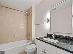 811 4TH Street NW 610, Washington DC 20001