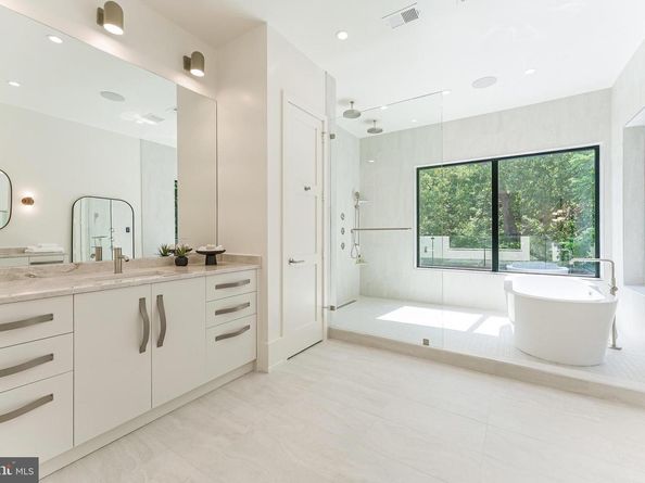 3632 36TH Road N, Arlington VA 22207