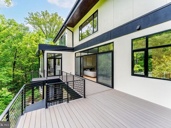 3632 36TH Road N, Arlington VA 22207