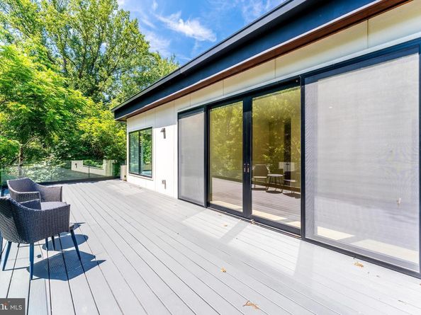 3632 36TH Road N, Arlington VA 22207