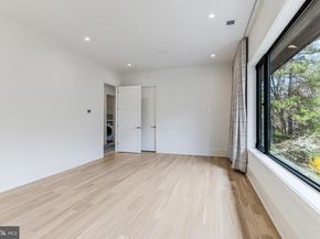 3632 36TH Road N, Arlington VA 22207