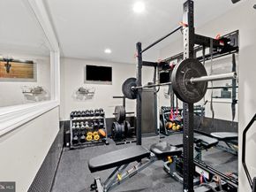 9200 Town Gate Lane, Bethesda MD 20817