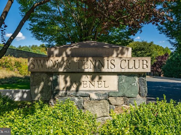 9200 Town Gate Lane, Bethesda MD 20817