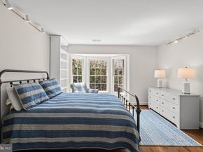9200 Town Gate Lane, Bethesda MD 20817